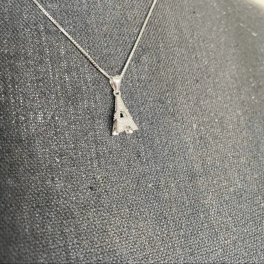 NIB 💕 Sterling Silver 925 Eiffel Tower Trendy Necklace - Picture 6 of 7